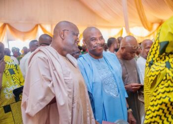 Prof Akande felicitatates ED-SWDC Alh., Fatai Ibikunle on his birthday