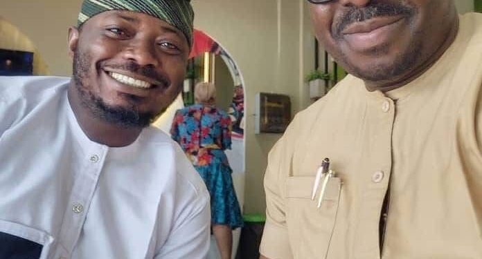 Akinyele Council Boss, Hon Akinwole Akinleye Celebrates Akinyele PDP Exco, Mr Abiodun Asimiyu(Apostle) on his birthday.* 