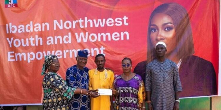 Hon. Comforter Extends Heartfelt New Year Greetings to the World as 2026 Begins