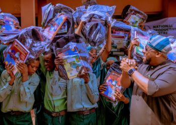 BIRTHDAY: Oloye Adegoke Felicitates Dr Akin Fagbemi on his birthday