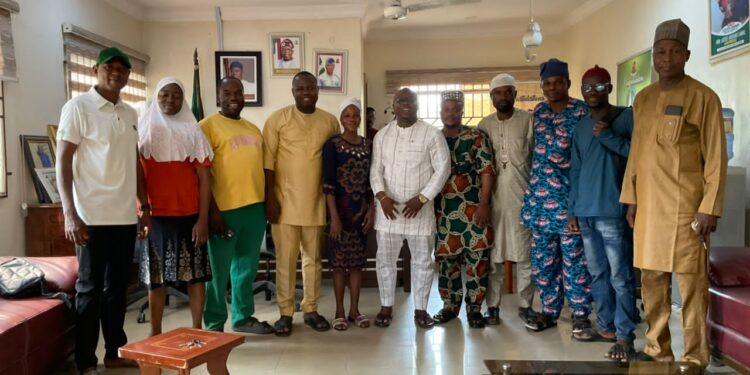 Ex-Councillors in Ibarapa North Visit Council Chairman Akorede, Reaffirm Loyalty to PDP