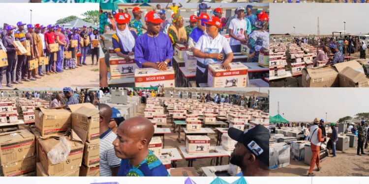 PHOTOS: Oyo Rep, Akeem Adeniyi Adeyemi (Skimeh) Empowers Constituents with Laptops, Machines, Tractors