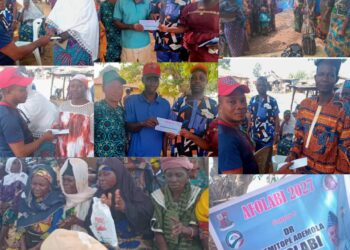 Ona-Ara 2027: Team Afolabi Visits Wards 1 & 2, Empowers Party Members With Cash Gift*
