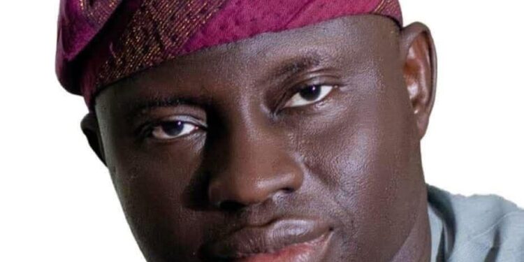 Hon Mudasiru Kamorudeen Morenikeji-, a populist leader. By Isiaka kehinde.