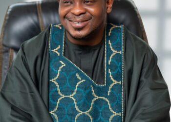 **Egbeda Council Secretary, Aworele Temitope Alice Celebrates Makindes Aide Olufemi Timothy on His Birthday**