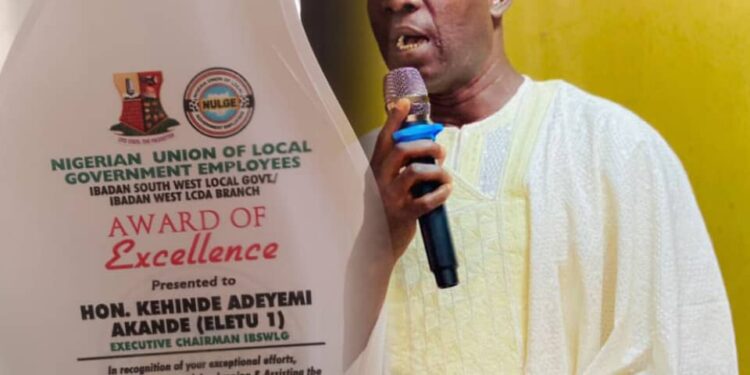 IBSWLG Chairman, Akande Bags Award of Excellence for Outstanding Service