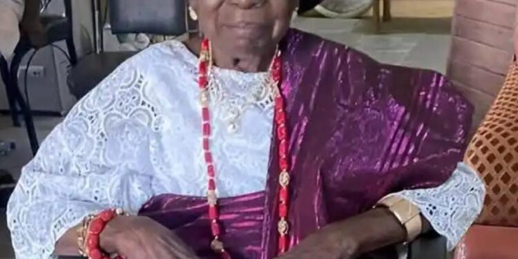 Amofin Beulah Adeoye Commiserates Former Oyo Deputy Governor Over Mother’s Passing