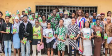 Makinde’s Aide, Hon. Akinsete Olakunle, Fulfils Promise, Distributes 50 Free JAMB Forms To Ibadan SouthWest Students