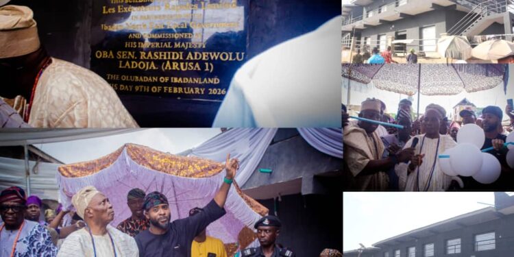 Makinde’s Aide, Hon. Akinsete Olakunle, Fulfils Promise, Distributes 50 Free JAMB Forms To Ibadan SouthWest Students