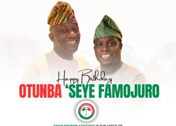 Ogbomoso Council Secretary Hon. Bolanle Olaniyi (OMOOSEPARO) Celebrate her Great Leader, Alhaji Abdul Rasak Gbadegesin Kareem (AGBETI) on His Birthday.