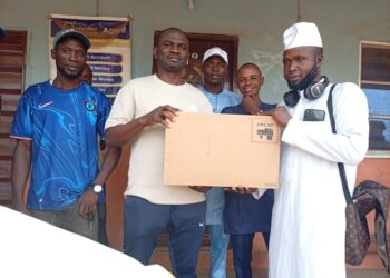 *_Amb. Engr. Dr. Kukoyi Promise Fulfill To Adewale Saheed (Kura Irepo)_*