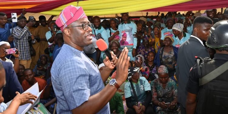 2027: Makinde Advises PDP Aspirants to Display Party Logo Prominently on Billboards, Guarantees Party’s Participation in the Electoral Process