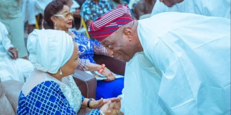 Sen Akintunde Congratulates Ambassador Florence Ajimobi on Posting, Expresses Confidence in Capacity for Excellent Representation