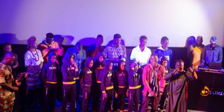 Dr. Amuda Kingsway Denies Defection Rumours, Reaffirms Loyalty to Makinde, PDP