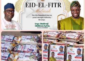 Ido Chairmanship Aspirant, Engr. Oladimeji Olatilewa Ayinla, Congratulates Muslims on Eid al-Fitr, Distributes Food Packs and Cash Gifts