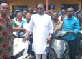 Breaking: Hon. Sheriff Aderemi Adeojo Declares Ambition for Federal House of Representatives, Presents Electric Bikes to PDP Leaders at Ido LG Meeting