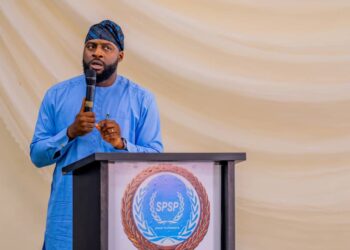 *Eruwa Youths Declare Support for Ogundoyin, Dismiss Impeachment Rumours in Oyo* 