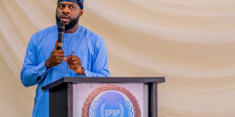 *Eruwa Youths Declare Support for Ogundoyin, Dismiss Impeachment Rumours in Oyo* 