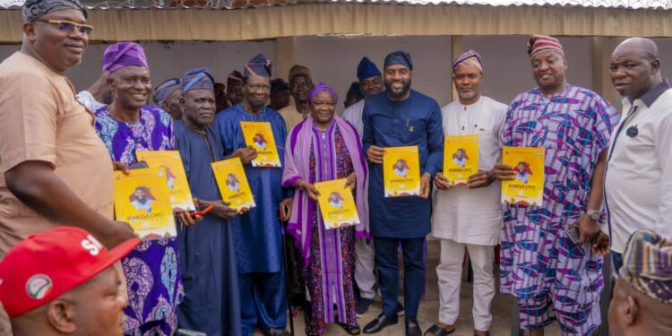 *Ogundoyin Storms Oyo town, Unveils ‘IGBEGA OYO Omituntun 3.0’ as Stakeholders Rally Behind Governorship Bid*
