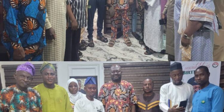 *Just In: Lagelu Supervisory Councillors, Special Assistants Pay Congratulatory Visit to AKT, Appreciate Leaders*