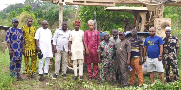 *Just In : Adeleke Commences Borehole Project at New Aiyedade Market, Idere.*
