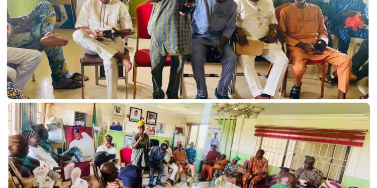 PDP Stakeholders in Ibarapa Central/North Federal Constituency Celebrate Ibarapakan’s Second-Term Ticket, Adopt Akorede for State Assembly