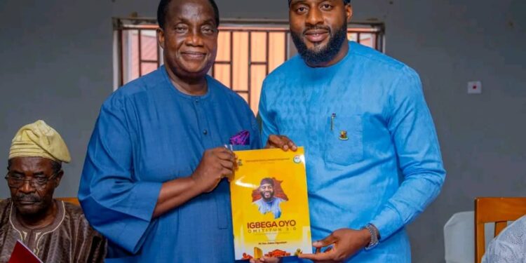 Ibadan North LG: Olufade Commissions Two Motorised Boreholes, Donates Generators To Ease Water Scarcity In Communities