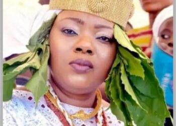 Lagelu Chairman, Kamorudeen Leads Massive Show of Force, Addresses Environmental Infractions in Key Areas