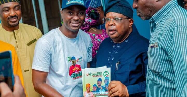 Oyo Lawmaker Hon. Olayinka Omikunle Resigns from PDP; Appreciates Gov. Makinde, Party Leaders, Constituents   