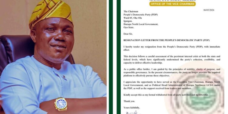*IBARAPA NORTHWEST LCDA POLITICAL HEAD/ADMINISTRATOR, HON. BISI AKANDE RESIGNS FROM THE PEOPLE’S DEMOCRATIC PARTY (PDP)*