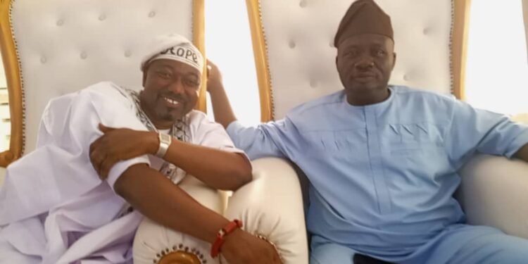 2027: ADLAT, ERE meet Arewa community in Akinyele LGA, donate Ileya packages