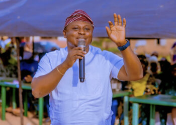  “I Am from Igangan,” Akorede Sparks Reactions at APM Unveiling in Ibarapa