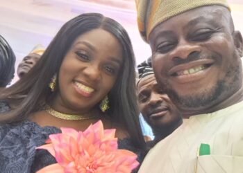 Birthday: Egbeda Council Chair, Sanda, felicitates Oyo First Lady