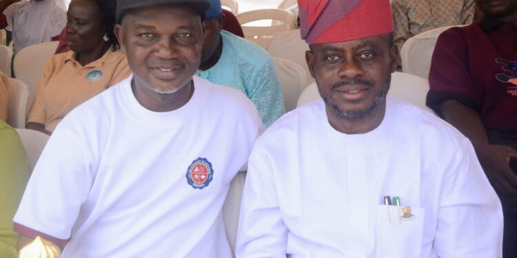 APM Rep Candidate OTOPE Celebrates ALGON Oyo Chairman, Hon. Sikiru Oyedele Sanda (LAJUE) on His Birthday