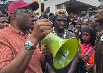 Gov Makinde Addresses Ratels, Reaffirms Commitment to Security, Assures Rescue of Abducted Students and Teacher
