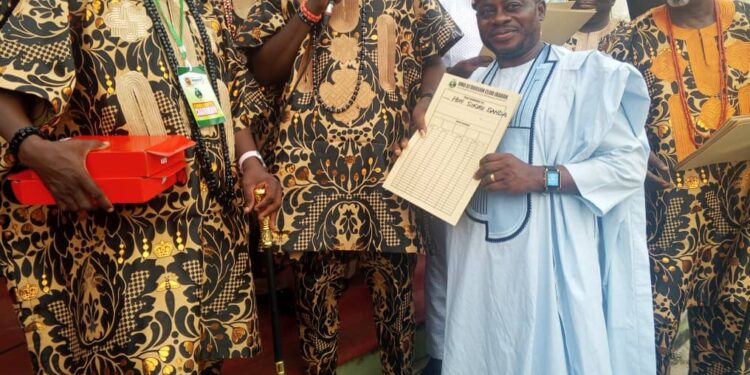 Hon Sanda Sikiru Oyedele Inducted into Egbe Omo Ajorosun, Pledges Commitment to Preserving Ibadan Heritage