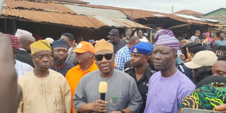 *Sola Adeleke Reaffirms Support for Community Development as FOMWAN Marks 40 Years of Impact.*