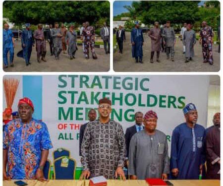 OGUN APC STRENGTHENS UNITY AS SENATOR YAYI JOINS GOVERNOR DAPO ABIODUN, PARTY LEADERS AT STRATEGIC STAKEHOLDERS’ MEETING