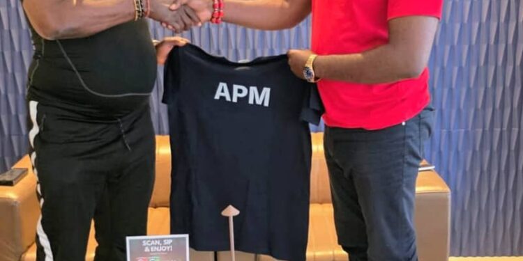 APC Assembly Aspirant Olaide ‘ERE’ Resigns, Defects to APM in Oyo