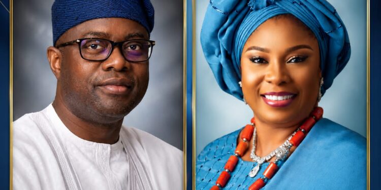 *DR. KOLAPO TEMITOPE GLORIOUS COMMENDS GOVERNOR SEYI MAKINDE AS ABDUCTED PUPILS AND TEACHERS REUNITE WITH THEIR FAMILIES*