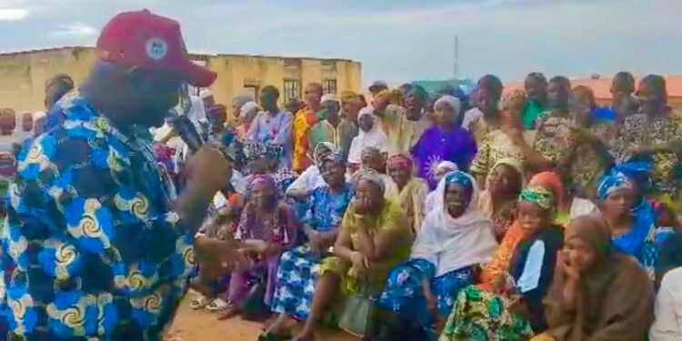 Oyo Children Freed On APC’s Re-election Campaign Day – Atiku Blasts Tinubu