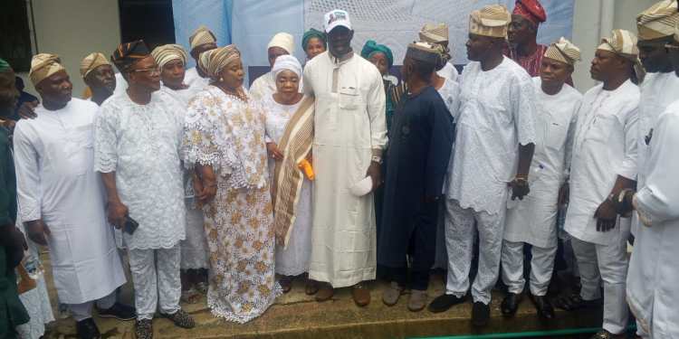 2027: Babaloja in Council Pledges Support for APM Guber Candidate, Adekanmbi