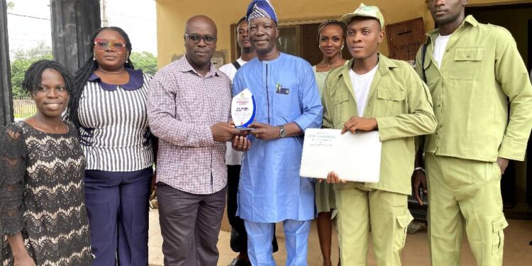 APM Gubernatorial Candidate, Adekanmbi Commends D’Damark’s Lasting Legacy of Faith and Service