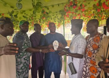 Akin Fagbemi Donates to Music Promoters Association, Pledges Support for Youth Empowerment, Creative Industry