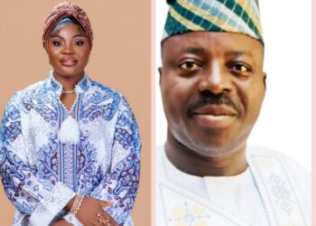 Deputy Leader Hon Fakayode Barakat Congratulates Akinyele LG Chairman Wole Akinleye on Second-Term Ticket
