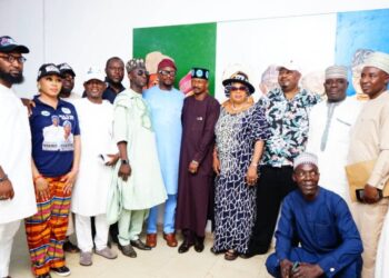 Adekanmbi Inaugurates APM Arewa Community Campaign Office in Ibadan