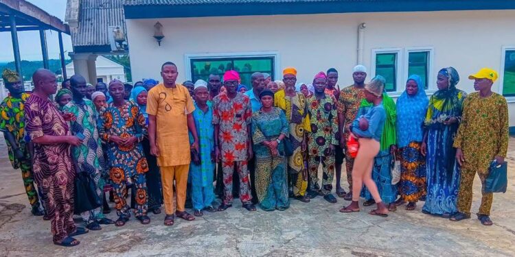 Representatives of APC Unity Forum Dumps APC, Backs Ibarapakan for 2027