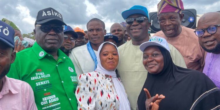Abiodun Oni Donates ₦1m to Otito Inu Muslim Cooperative Society for Proposed Hall