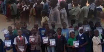 FAGBEMI DONATES EXERCISE BOOKS TO SECONDARY SCHOOL STUDENTS IN IBADAN SOUTH-WEST