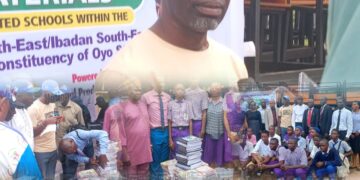 Rep Agboworin Distributes 500 Chairs, 10,600 Notebooks, 900 Textbooks to Schools in Ibadan North-East and South-East Constituency 